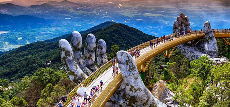 Ba Na Hills & Golden Bridge